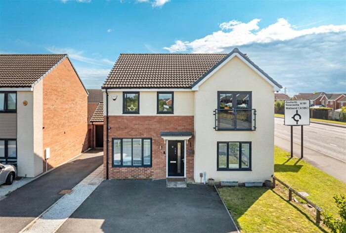 4 Bedroom Detached House For Sale In Edmund Road, Holystone, Newcastle Upon Tyne, NE27