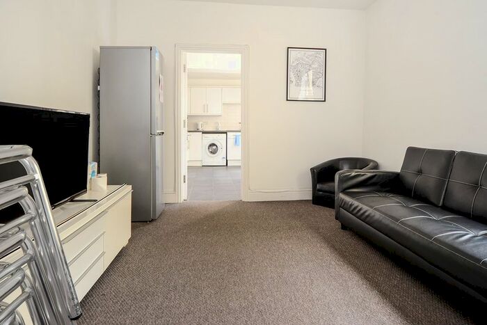 Property To Rent In Lisson Grove, Plymouth, PL4