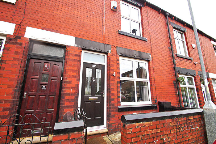 2 Bedroom Terraced House For Sale In King Street Mossley, OL5