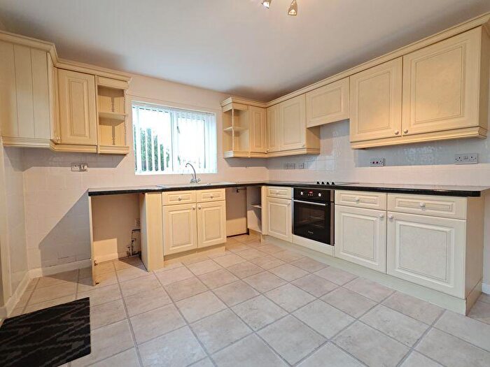 2 Bedroom Detached Bungalow For Sale In The Island, Anthorn, Wigton, CA7 - Photo 7