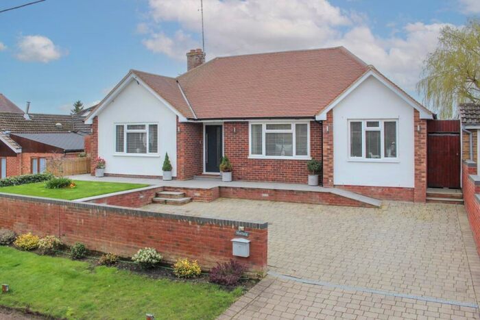 3 Bedroom Detached Bungalow For Sale In Mallaig, Church Road, Stoke Hammond, Milton Keynes, Buckinghamshire, MK17