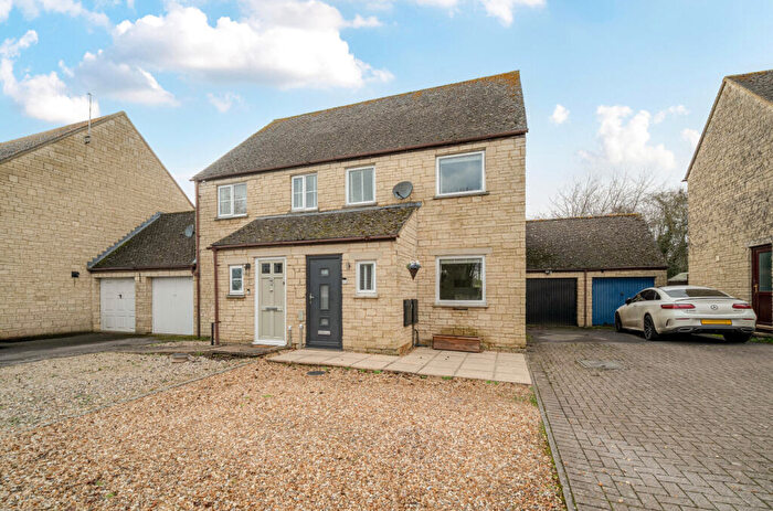 3 Bedroom Semi-Detached House For Sale In Aldsworth Court, Witney, Oxfordshire, OX28