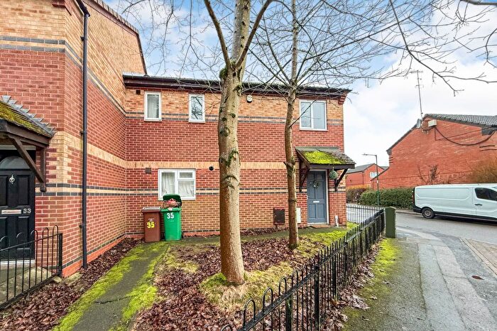 3 Bedroom Semi Detached House For Sale In Newstead Way, Strelley, Nottingham, NG8