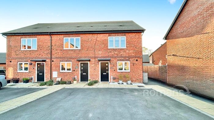 2 Bedroom End Of Terrace House For Sale In Haywain Walk, Basingstoke, Hampshire, RG23
