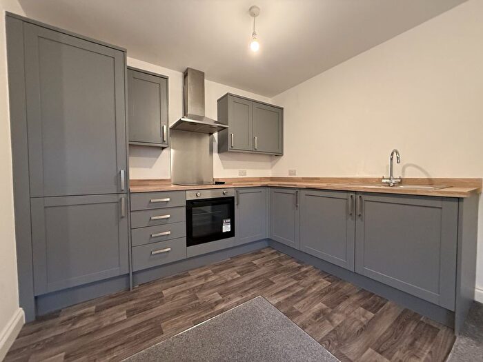 2 Bedroom Flat To Rent In Wood Street, Wakefield, WF1