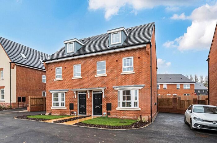 3 Bedroom Terraced House To Rent In Sandiacre Way, Broughton, Aylesbury, HP22