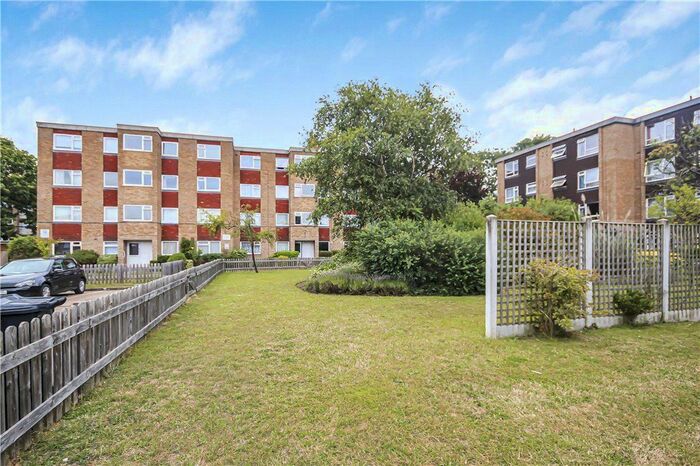 1 Bedroom Flat To Rent In Stourton Avenue, Feltham, TW13
