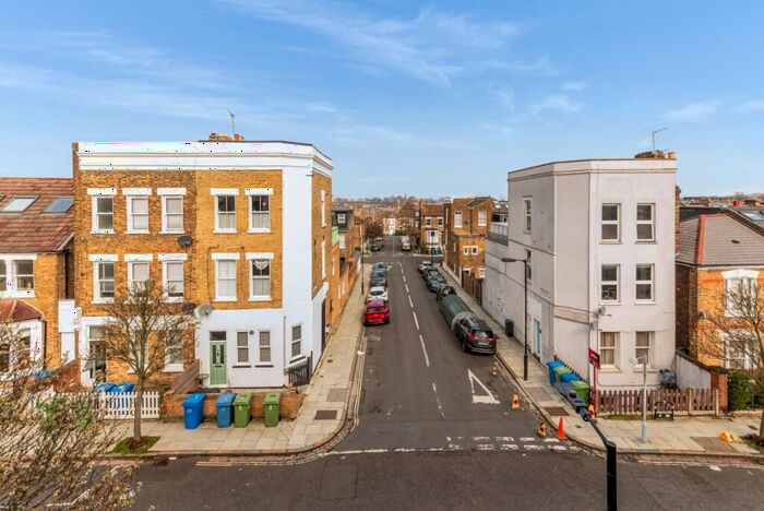 1 Bedroom Flat To Rent In Heber Road London, SE22