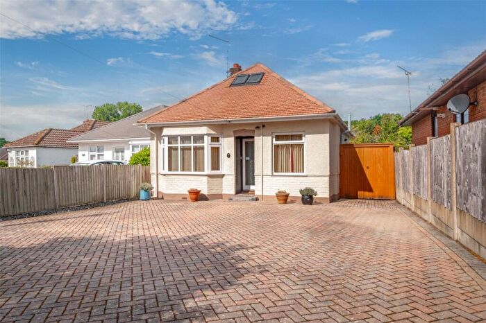 2 Bedroom Bungalow For Sale In Hayes Lane, Colehill, Wimborne, Dorset, BH21