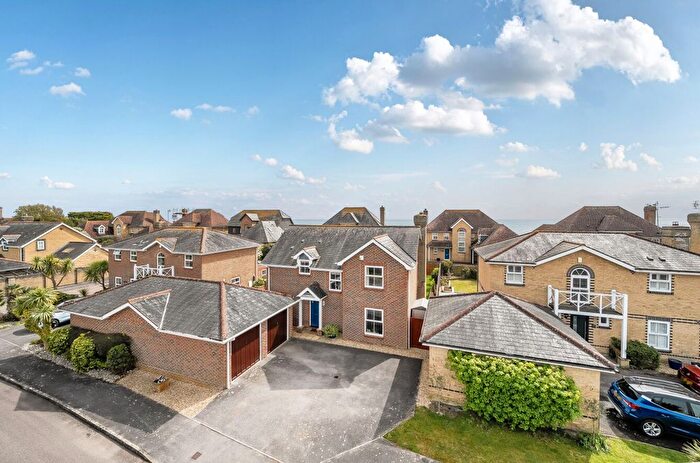 4 Bedroom Detached House For Sale In Marquis Way, Aldwick, PO21