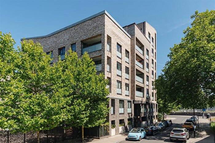 2 Bedroom Flat To Rent In Vicars Road, London, NW5