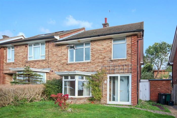 3 Bedroom Semi-Detached House To Rent In Chichester Close, Hove, BN3