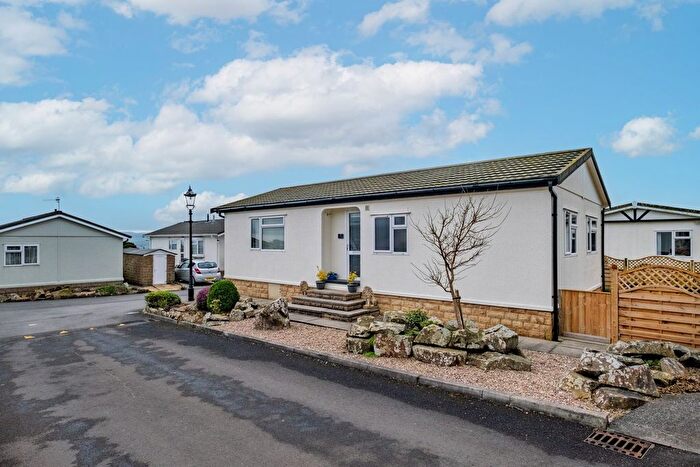 2 Bedroom Park Home For Sale In The Summit Dales View Park, Salterforth, BB18