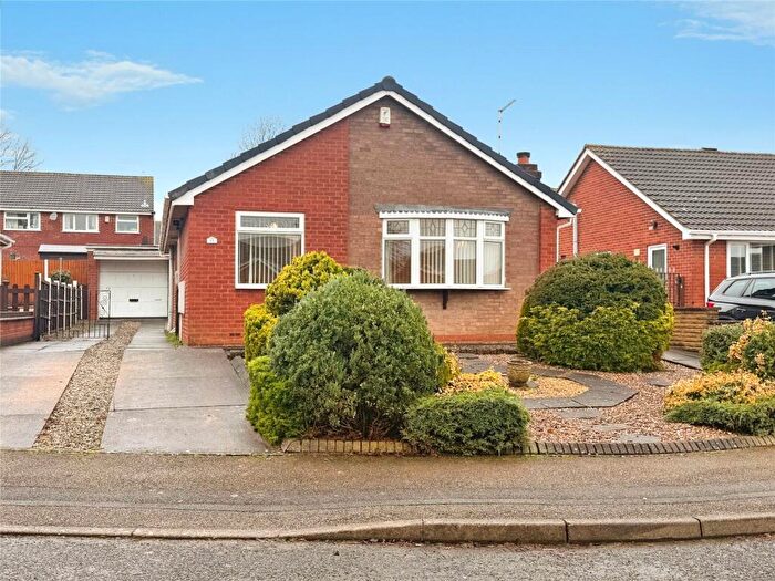 3 Bedroom Bungalow To Rent In Pimlico Avenue, Bramcote, Nottingham, Nottinghamshire, NG9