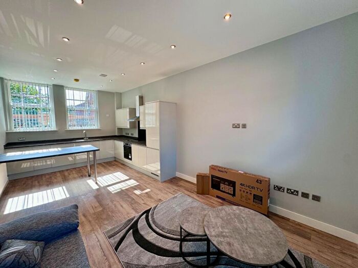 2 Bedroom Flat To Rent In North Sherwood Street, City Centre, NG1