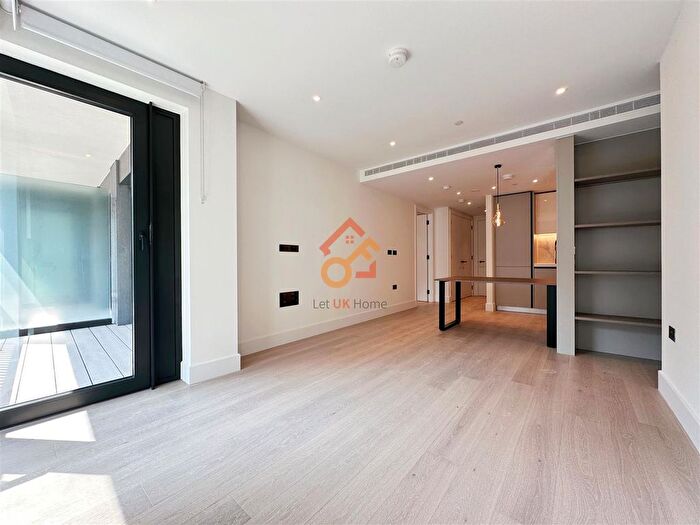 1 Bedroom Flat To Rent In Westmont Apartments, Fountain Park Way, London, W12