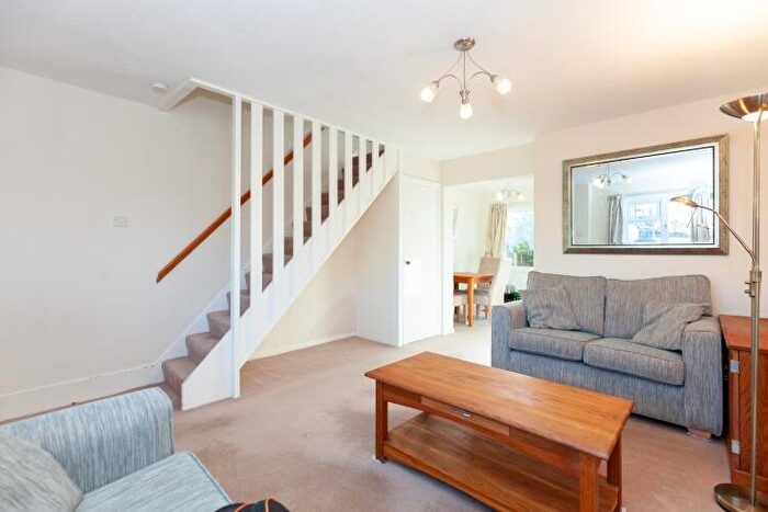 2 Bedroom End Of Terrace House To Rent In Piper Street, Headington, OX3