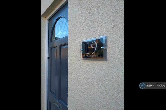 2 Bedroom Semi-Detached House To Rent In Golden Noble Hill, Colchester, CO1