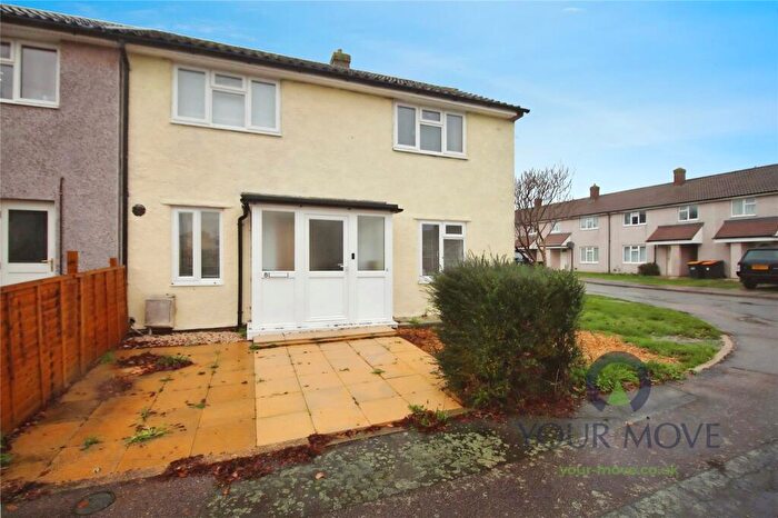 2 Bedroom End Of Terrace House To Rent In Fieldside, Bedford, Bedfordshire, MK41