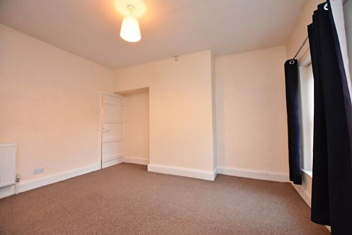 2 Bedroom Cottage To Rent In The Square, Waddington, BB7