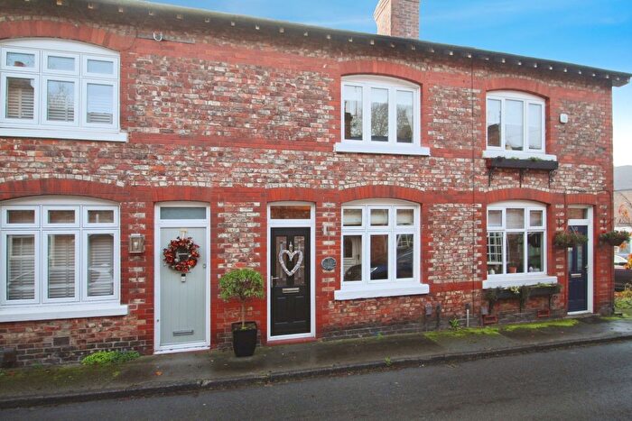 2 Bedroom Terraced House To Rent In River Street, Wilmslow, Cheshire, SK9