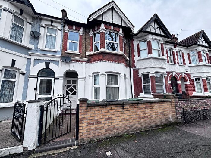 2 Bedroom Maisonette To Rent In Colchester Road, London, E10