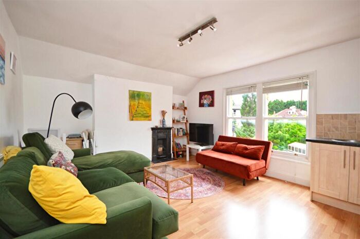1 Bedroom Flat To Rent In Eastfield Road, Cotham, Bristol, BS6