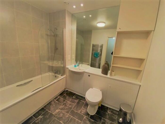 2 Bedroom Flat To Rent In Abigail House Richards Close, Harrow, HA1