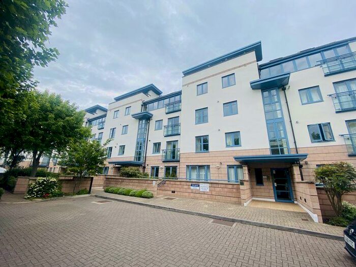 2 Bedroom Flat To Rent In The Quays, Cumberland Road, Bristol, BS1