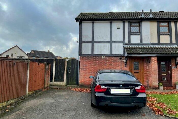 2 Bedroom Property To Rent In Fircroft Drive, Nottingham, NG15