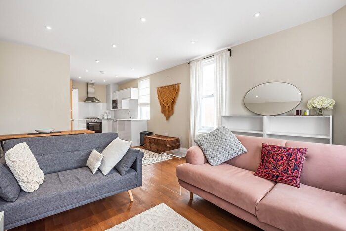 1 Bedroom Flat To Rent In White Hart Road, London, SE18