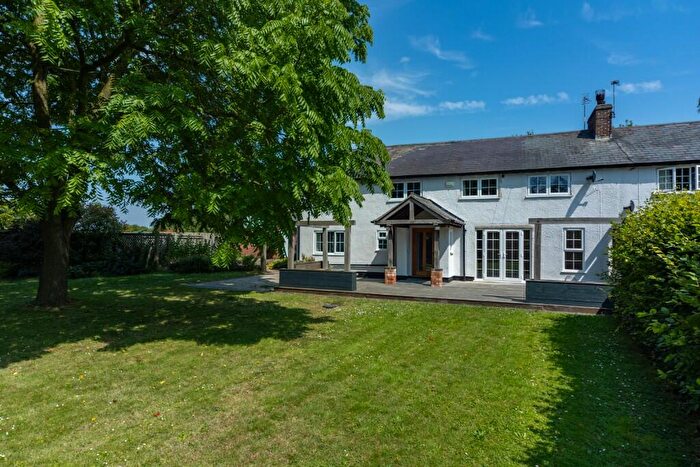 4 Bedroom Cottage To Rent In Paudy Lane, LE12