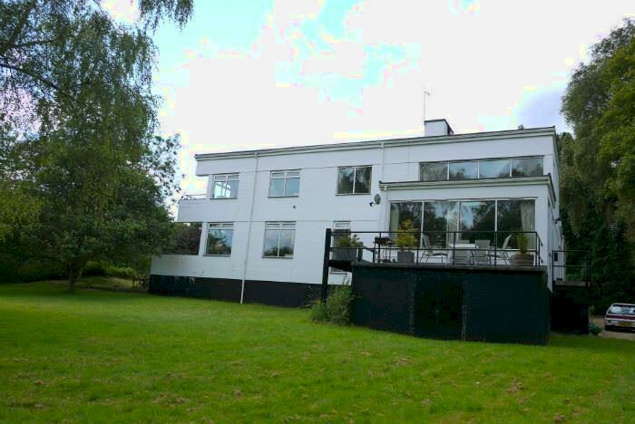 2 Bedroom Maisonette To Rent In Boars Hill, Oxford, OX1