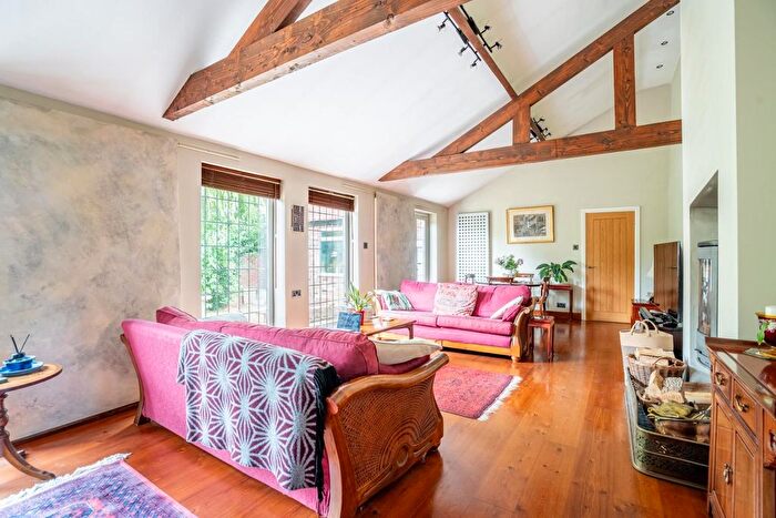 5 Bedroom Detached House For Sale In Grimston Bar, York, YO19