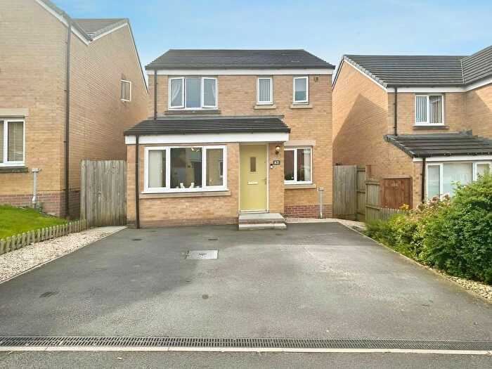 3 Bedroom Detached House For Sale In Emily Fields, Birchgrove, Swansea, SA7