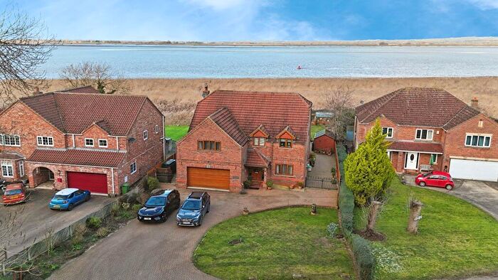 4 Bedroom Detached House For Sale In Reizende, Station Road, Whitton, Scunthorpe, Lincolnshire, DN15