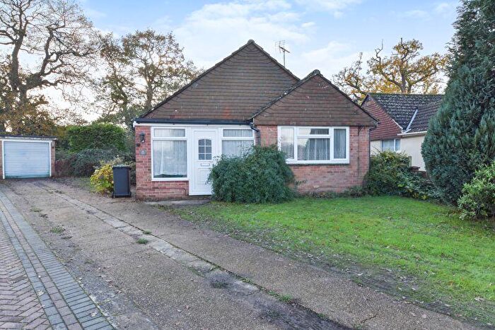 3 Bedroom Detached Bungalow To Rent In Andrew Crescent, Waterlooville, PO7