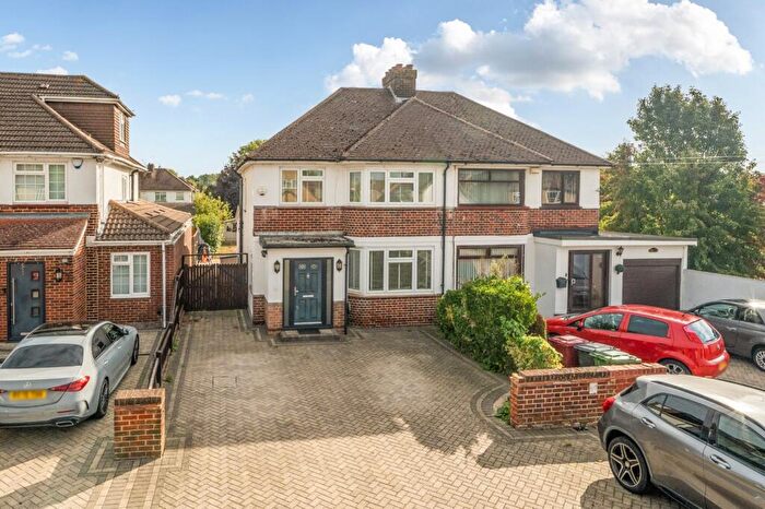 3 Bedroom Semi-Detached House For Sale In Haymill Road, Near Burnham, Berkshire, SL1