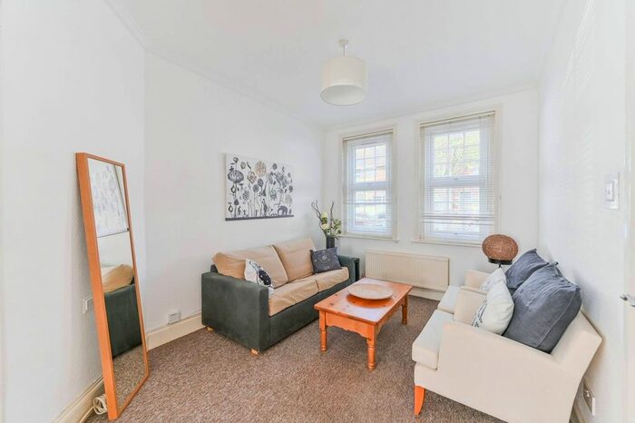 2 Bedroom Terraced House To Rent In Cowper Avenue, Sutton, SM1