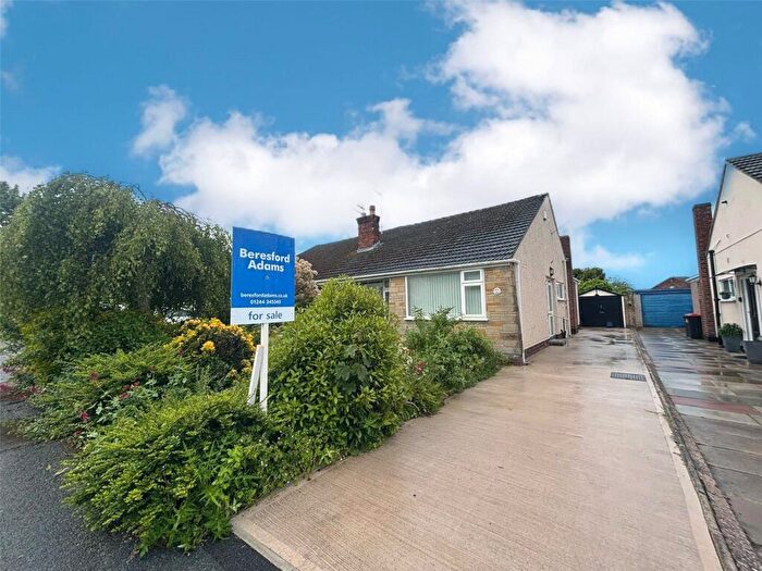2 Bedroom Bungalow For Sale In Barkhill Road, Vicars Cross, Chester, Cheshire, CH3