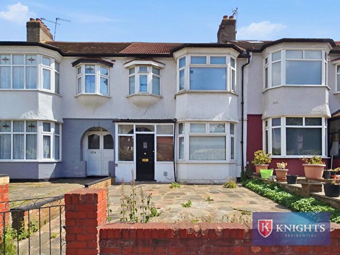 3 Bedroom Terraced House For Sale In Carlton Terrace, Great Cambridge Road, London, N18