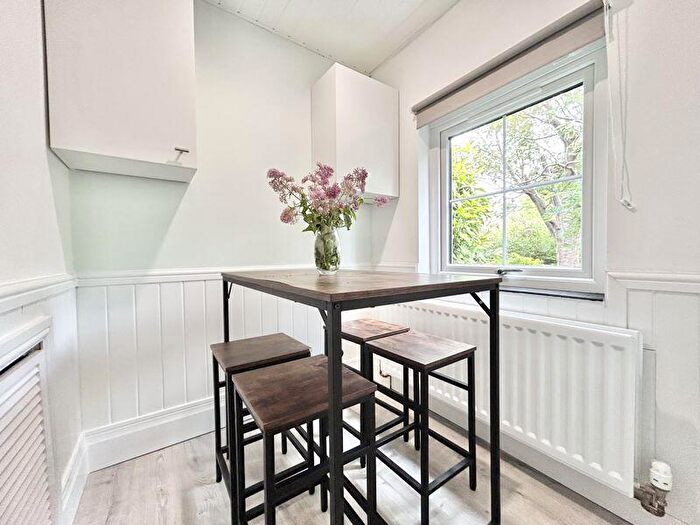 2 Bedroom Cottage For Sale In Mill Road, Llanfairfechan, LL33