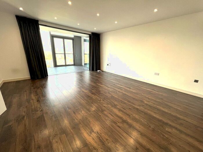 2 Bedroom Flat To Rent In Kew Eye Apartments, Ealing Road, Brentford, TW8