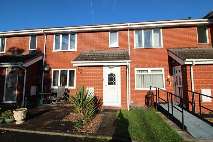 2 Bedroom Flat For Sale In Kingston Mews, Crabtree Road, Thornton Cleveleys, FY5