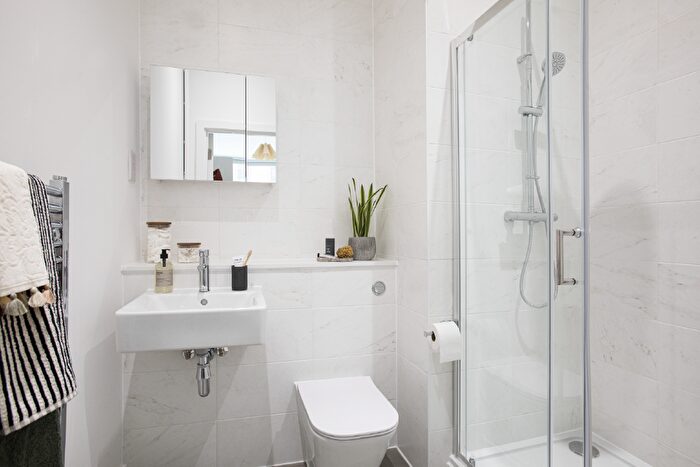 2 Bedroom Apartment To Rent In Milliners Yard, Liverpool, L3