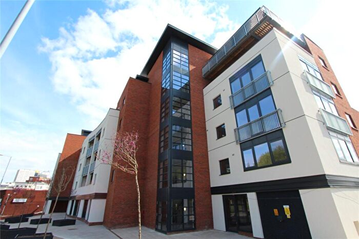 1 Bedroom Apartment To Rent In The Quadrant, Sand Pits, Birmingham, B1
