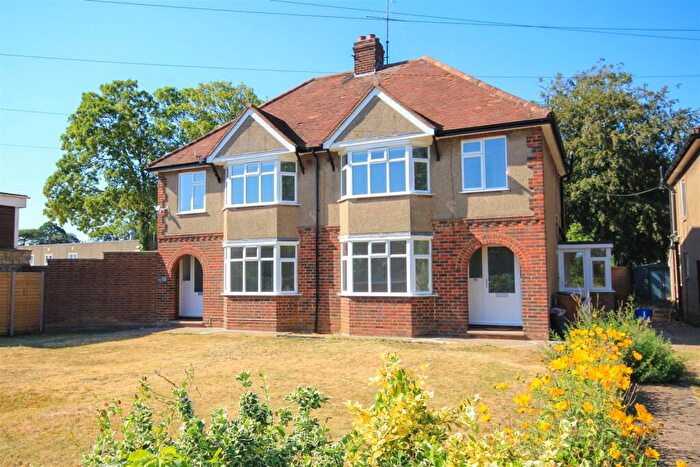 3 Bedroom Semi-Detached House For Sale In Irchester Road, Wollaston, NN29