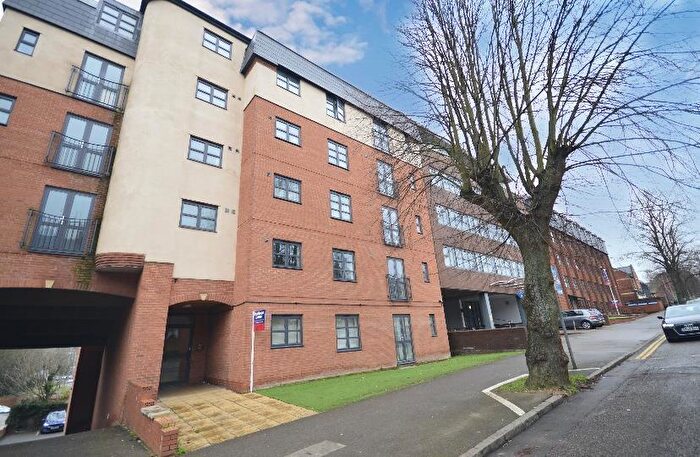 2 Bedroom Apartment To Rent In Station Road, NN15