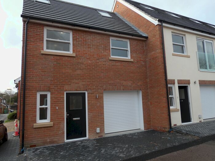 2 Bedroom Property To Rent In Engco Court, St James Road, Fleet GU51