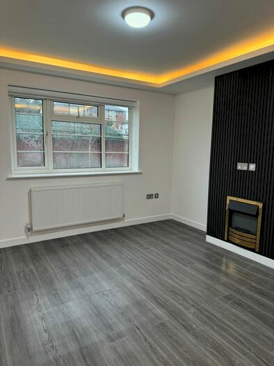 1 Bedroom Flat To Rent In Lordship Lane, London, N22